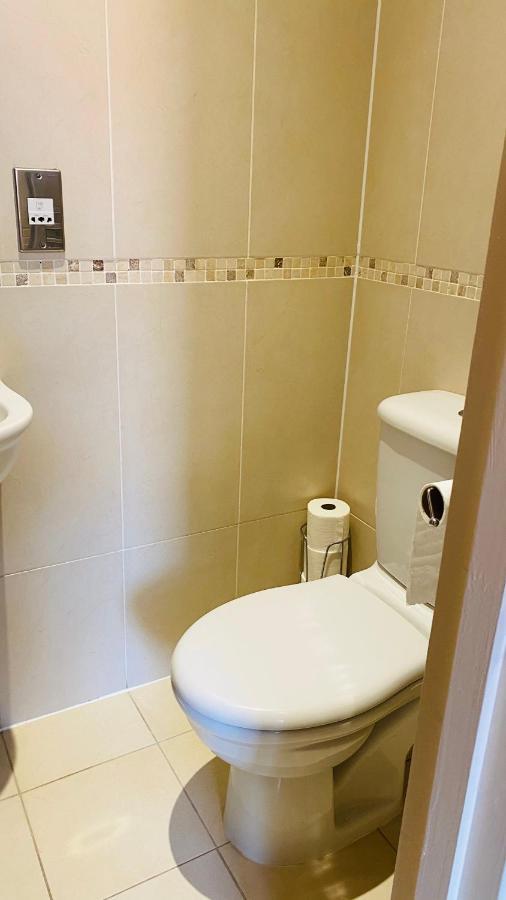 Bournemouth Double En-Suite Buitenkant foto